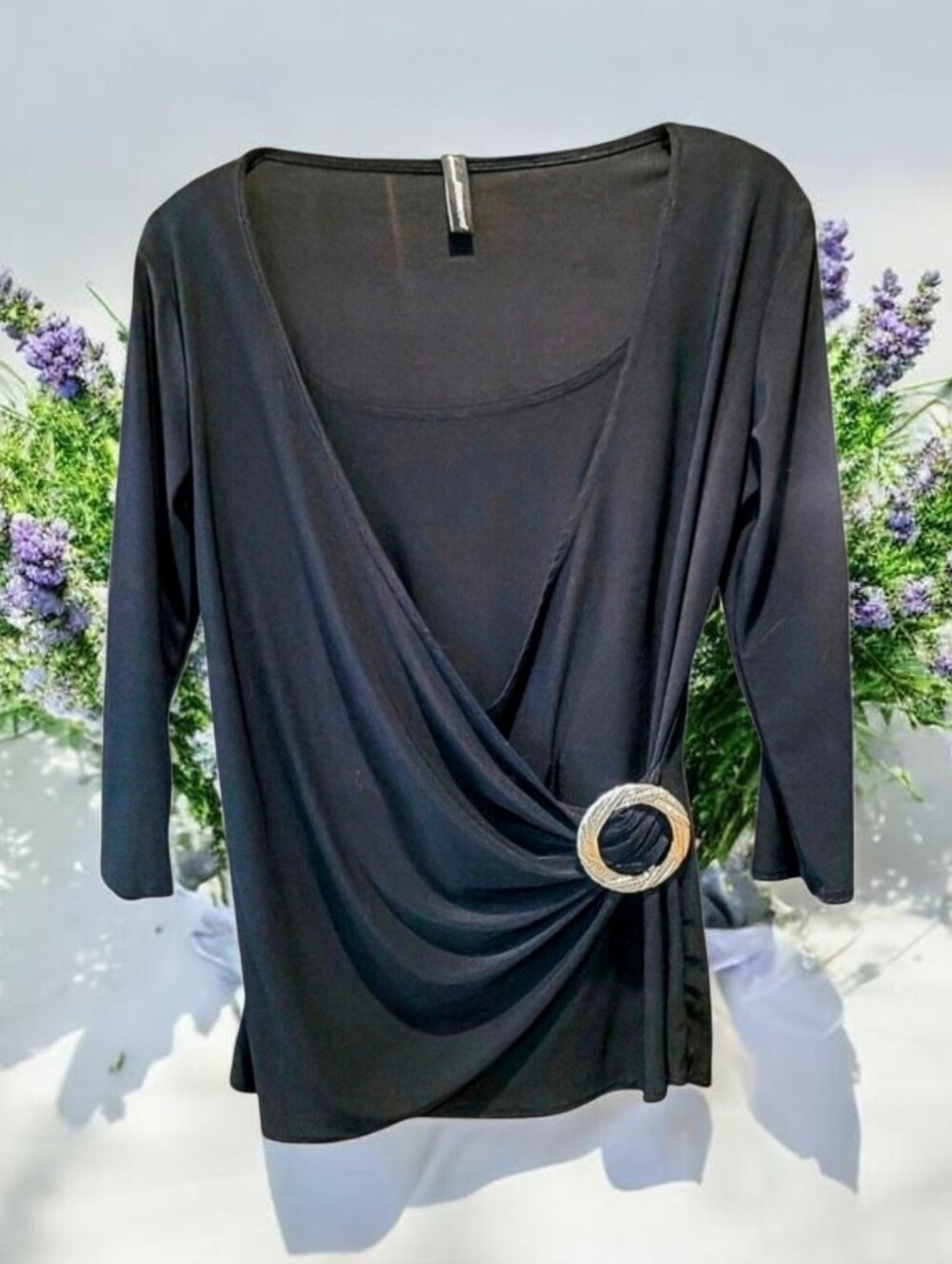 JasonMaxwell Figure Flattering Faux Wrap Top Side Accent. Sz. L